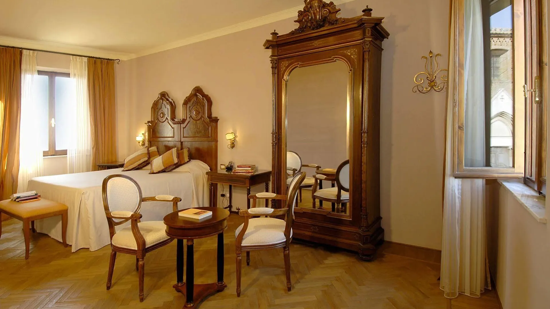Montepulciano Stazione La Locanda Di San Francesco איטליה